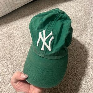 Green New York Yankees Hat
